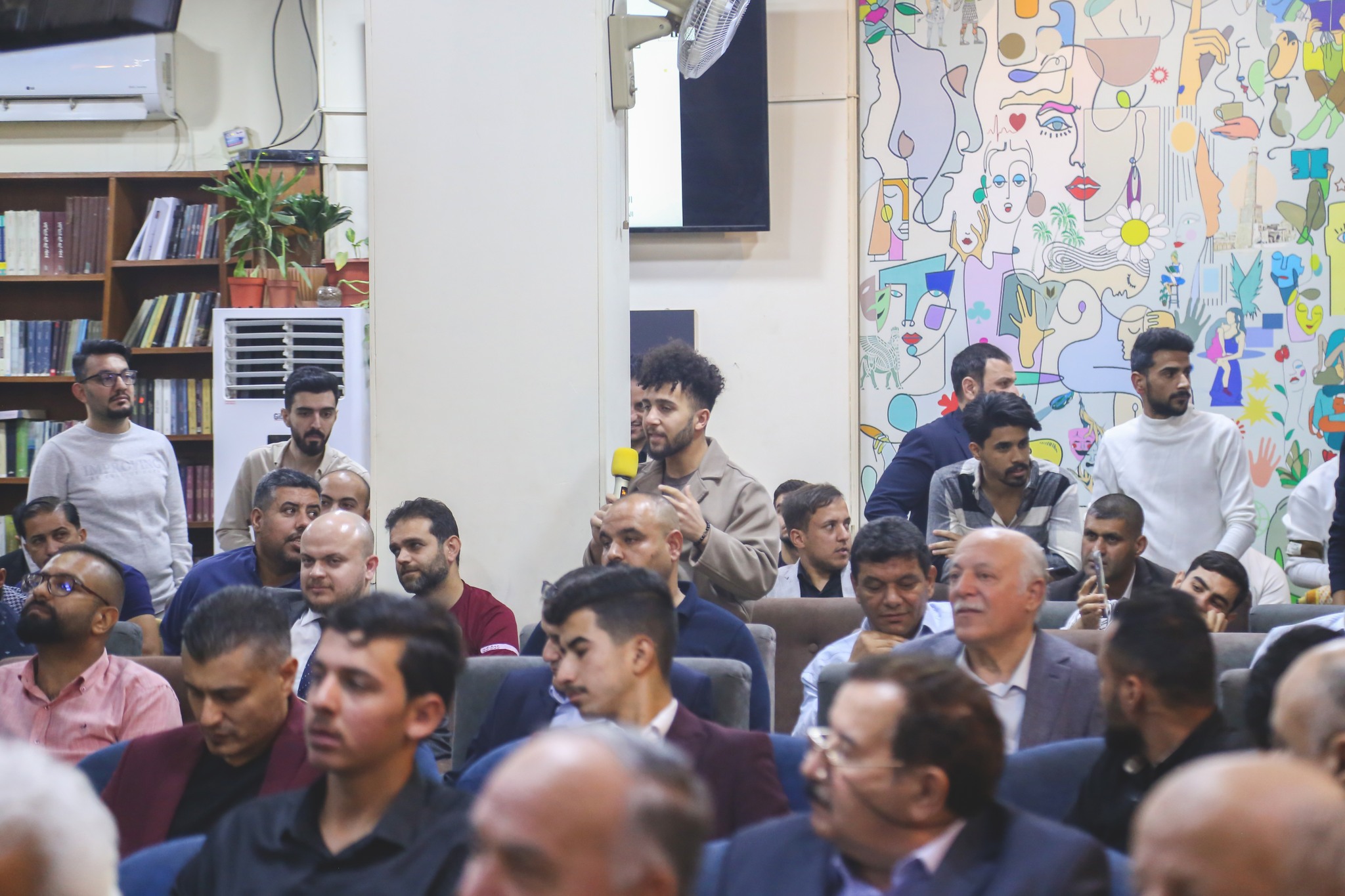 إستضافة الباحث حسين سعدون في ملتقى الكتاب