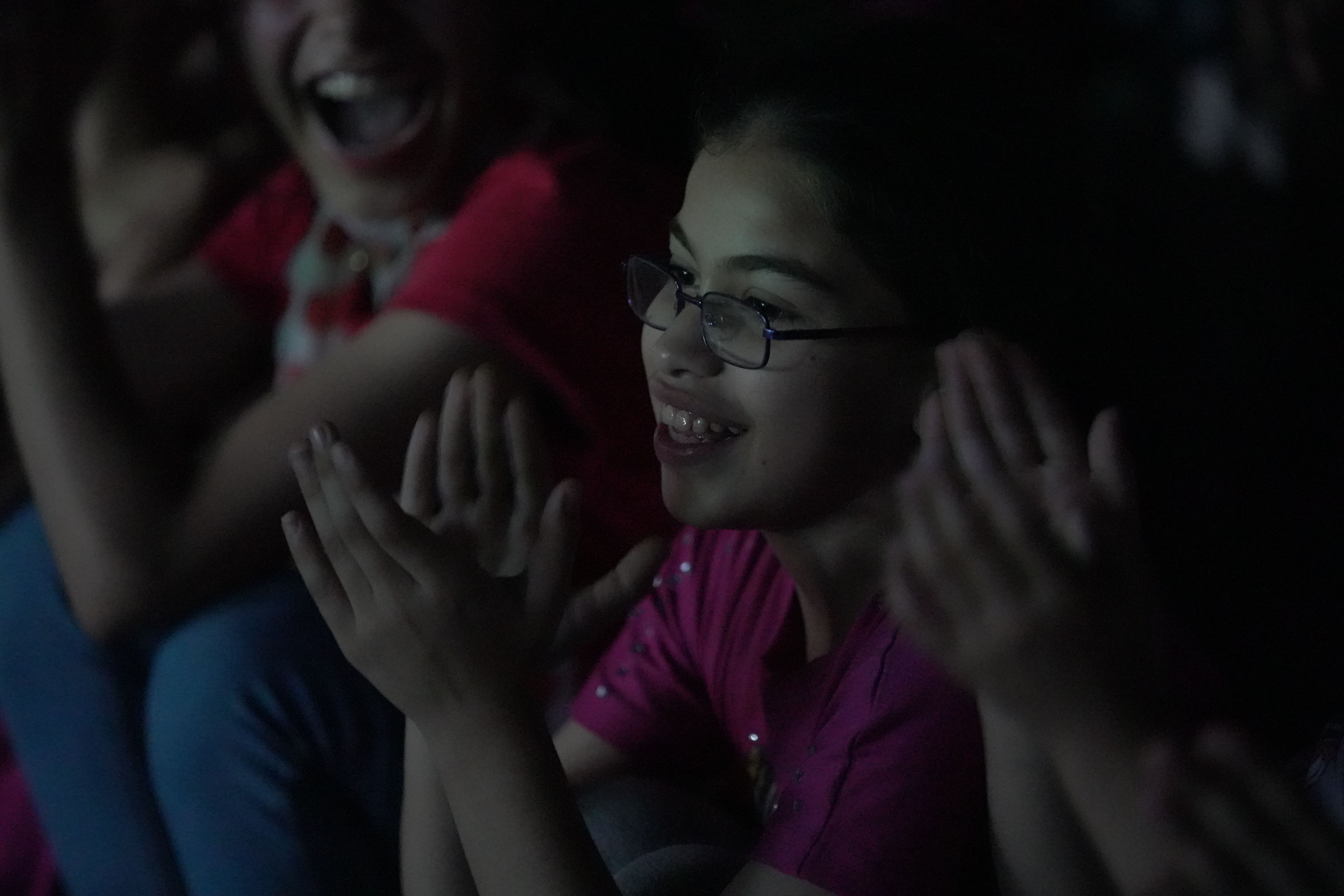 شاشات السلام